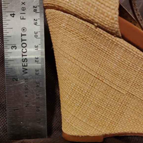 Like new, Cole Haan wedge sandals - woven and leather. Size 9.5B - Picture 10 of 10